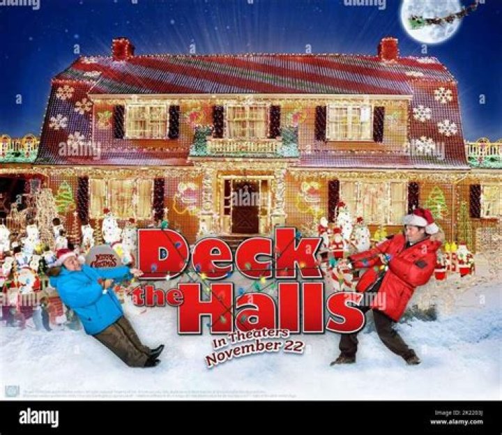 What town is Deck the Halls filmed in? – Celebrity